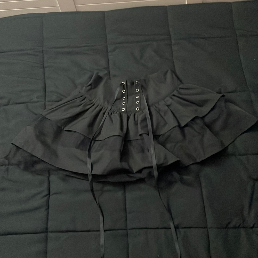Welooc Crisscross Drawstring Mesh Hem Flare Skirt